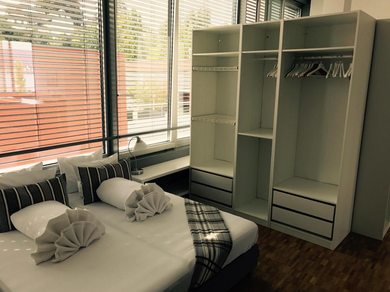Seeloft - Apartments By The Lake Kilchberg  Экстерьер фото